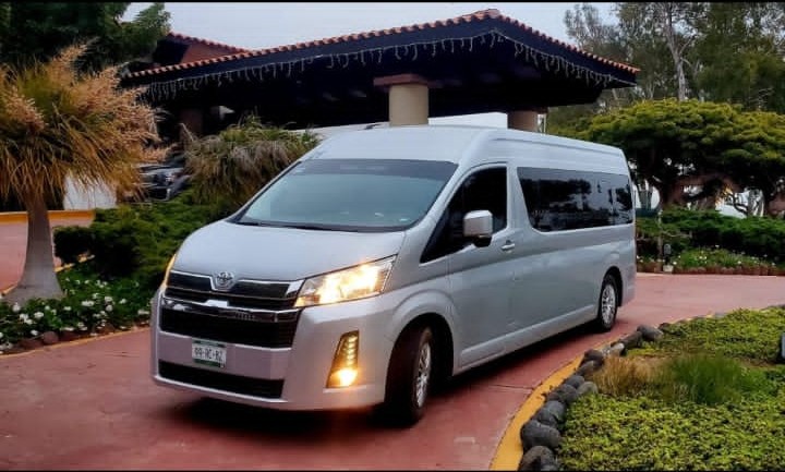 9 Passenger Van for Airport Transportation in Mexico